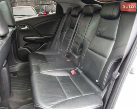 Белый Хонда Цивик, объемом двигателя 1.8 л и пробегом 155 тыс. км за 10999 $, фото 7 на Automoto.ua