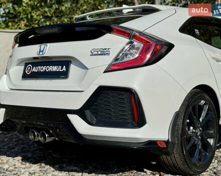 Белый Хонда Цивик, объемом двигателя 1.5 л и пробегом 134 тыс. км за 16490 $, фото 8 на Automoto.ua