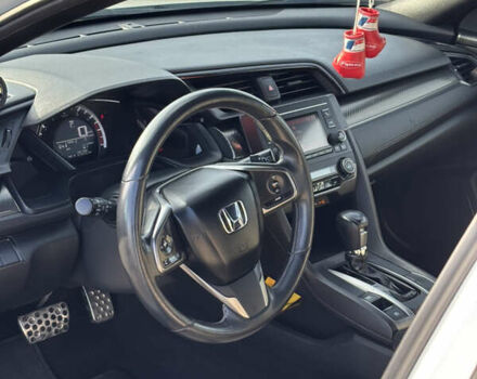 Белый Хонда Цивик, объемом двигателя 1.5 л и пробегом 117 тыс. км за 14500 $, фото 6 на Automoto.ua