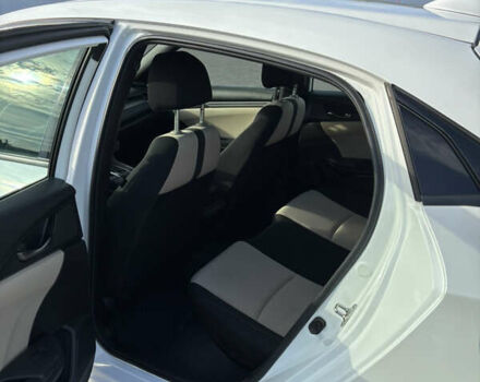 Белый Хонда Цивик, объемом двигателя 1.5 л и пробегом 117 тыс. км за 14500 $, фото 10 на Automoto.ua