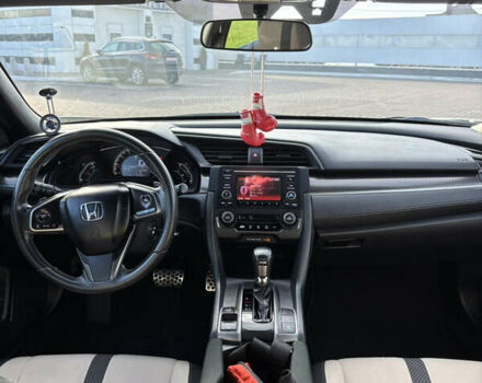 Белый Хонда Цивик, объемом двигателя 1.5 л и пробегом 117 тыс. км за 14500 $, фото 8 на Automoto.ua