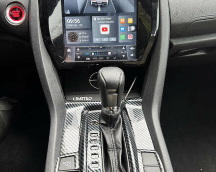 Белый Хонда Цивик, объемом двигателя 1.5 л и пробегом 180 тыс. км за 15500 $, фото 6 на Automoto.ua