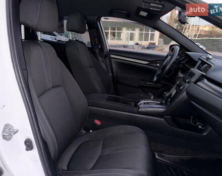 Белый Хонда Цивик, объемом двигателя 1.5 л и пробегом 154 тыс. км за 14300 $, фото 24 на Automoto.ua