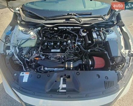 Белый Хонда Цивик, объемом двигателя 1.5 л и пробегом 82 тыс. км за 11000 $, фото 12 на Automoto.ua