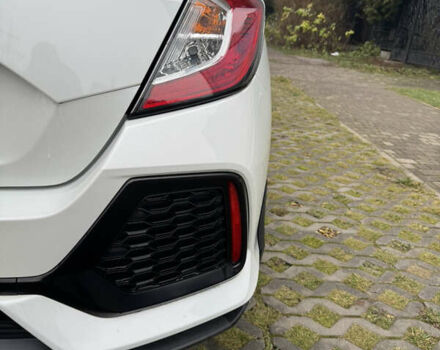 Белый Хонда Цивик, объемом двигателя 1.5 л и пробегом 113 тыс. км за 16900 $, фото 12 на Automoto.ua