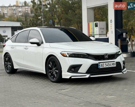 Хонда Цивик 2023 в Днепре (Днепропетровске) на Automoto.ua Белый Хонда Цивик, объемом двигателя 1.5 л и пробегом 35 тыс. км за 24500 $, фото 1 на Automoto.ua