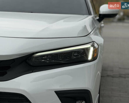 Хонда Цивик 2023 в Днепре (Днепропетровске) на Automoto.ua Белый Хонда Цивик, объемом двигателя 1.5 л и пробегом 35 тыс. км за 24500 $, фото 7 на Automoto.ua
