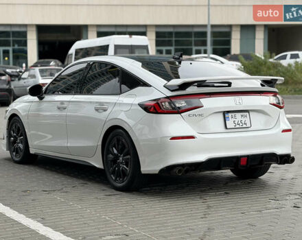 Хонда Цивик 2023 в Днепре (Днепропетровске) на Automoto.ua Белый Хонда Цивик, объемом двигателя 1.5 л и пробегом 35 тыс. км за 24500 $, фото 18 на Automoto.ua