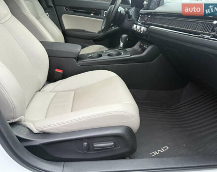 Белый Хонда Цивик, объемом двигателя 1.5 л и пробегом 78 тыс. км за 24500 $, фото 32 на Automoto.ua