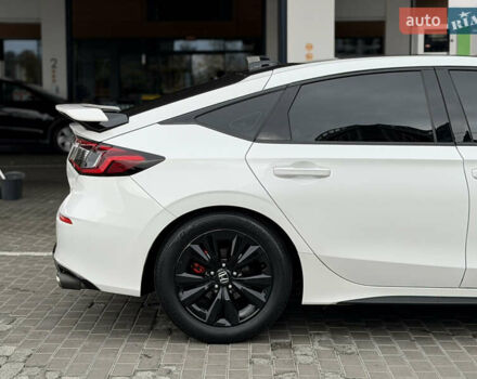 Хонда Цивик 2023 в Днепре (Днепропетровске) на Automoto.ua Белый Хонда Цивик, объемом двигателя 1.5 л и пробегом 35 тыс. км за 24500 $, фото 9 на Automoto.ua