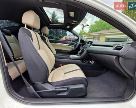 Белый Хонда Цивик, объемом двигателя 2 л и пробегом 70 тыс. км за 13500 $, фото 21 на Automoto.ua