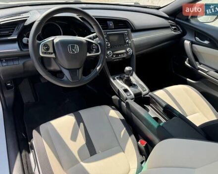 Білий Хонда Сівік, об'ємом двигуна 2 л та пробігом 100 тис. км за 11900 $, фото 11 на Automoto.ua