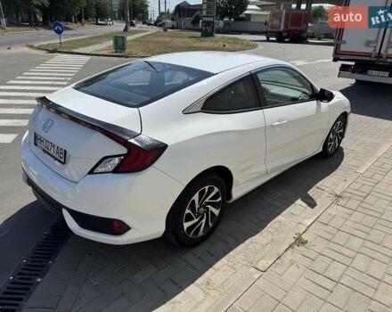 Білий Хонда Сівік, об'ємом двигуна 2 л та пробігом 100 тис. км за 11900 $, фото 4 на Automoto.ua