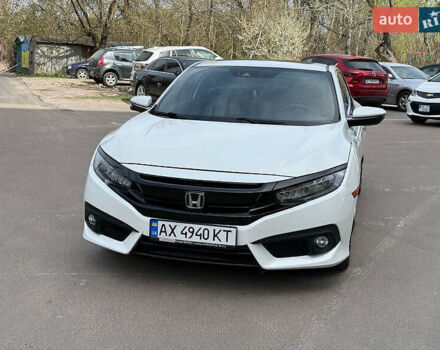 Хонда Цивик 2018 в Житомире на Automoto.ua Белый Хонда Цивик, объемом двигателя 1.5 л и пробегом 106 тыс. км за 14500 $, фото 1 на Automoto.ua