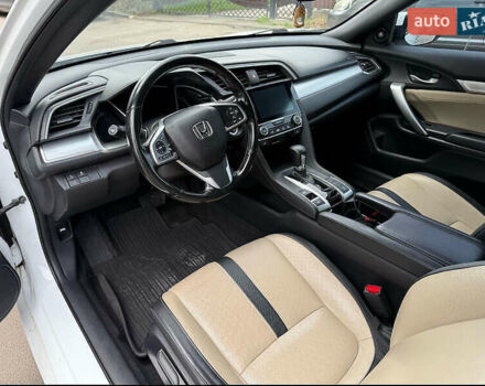 Хонда Цивик 2018 в Житомире на Automoto.ua Белый Хонда Цивик, объемом двигателя 1.5 л и пробегом 106 тыс. км за 14500 $, фото 6 на Automoto.ua