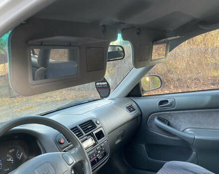 Білий Хонда Сівік, об'ємом двигуна 1.6 л та пробігом 217 тис. км за 2999 $, фото 32 на Automoto.ua