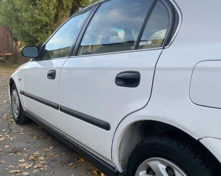 Білий Хонда Сівік, об'ємом двигуна 1.6 л та пробігом 217 тис. км за 2999 $, фото 13 на Automoto.ua