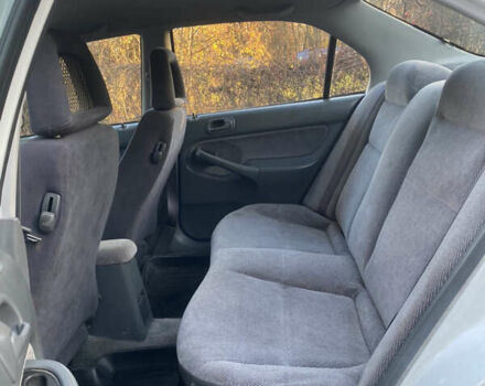 Білий Хонда Сівік, об'ємом двигуна 1.6 л та пробігом 217 тис. км за 2999 $, фото 28 на Automoto.ua