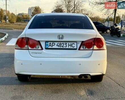 Белый Хонда Цивик, объемом двигателя 1.8 л и пробегом 205 тыс. км за 7200 $, фото 5 на Automoto.ua