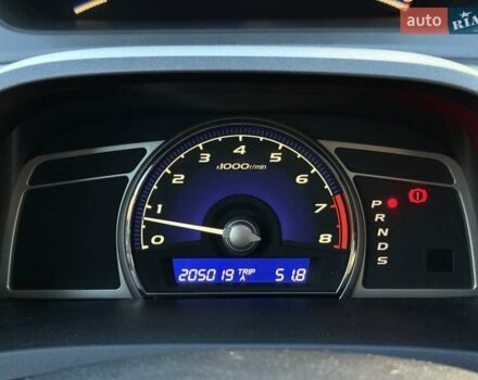 Белый Хонда Цивик, объемом двигателя 1.8 л и пробегом 205 тыс. км за 7200 $, фото 13 на Automoto.ua