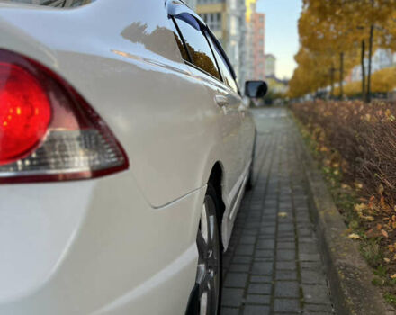 Білий Хонда Сівік, об'ємом двигуна 1.8 л та пробігом 376 тис. км за 5600 $, фото 8 на Automoto.ua