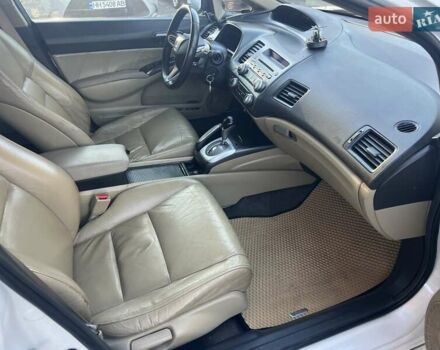 Хонда Цивик 2007 в Одессе на Automoto.ua Белый Хонда Цивик, объемом двигателя 1.34 л и пробегом 227 тыс. км за 5750 $, фото 18 на Automoto.ua