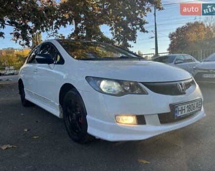 Хонда Цивик 2007 в Одессе на Automoto.ua Белый Хонда Цивик, объемом двигателя 1.34 л и пробегом 227 тыс. км за 5750 $, фото 6 на Automoto.ua