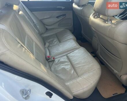 Хонда Цивик 2007 в Одессе на Automoto.ua Белый Хонда Цивик, объемом двигателя 1.34 л и пробегом 227 тыс. км за 5750 $, фото 21 на Automoto.ua