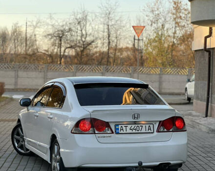 Білий Хонда Сівік, об'ємом двигуна 1.8 л та пробігом 376 тис. км за 5600 $, фото 1 на Automoto.ua