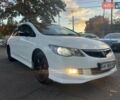 Хонда Цивик 2007 в Одессе на Automoto.ua Белый Хонда Цивик, объемом двигателя 1.34 л и пробегом 227 тыс. км за 5750 $, фото 1 на Automoto.ua