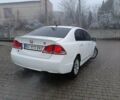 Белый Хонда Цивик, объемом двигателя 1.3 л и пробегом 300 тыс. км за 4850 $, фото 7 на Automoto.ua