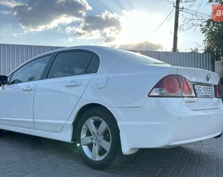 Белый Хонда Цивик, объемом двигателя 1.8 л и пробегом 256 тыс. км за 6300 $, фото 6 на Automoto.ua