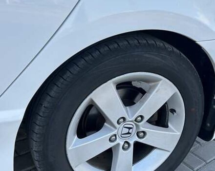 Белый Хонда Цивик, объемом двигателя 1.8 л и пробегом 256 тыс. км за 6300 $, фото 9 на Automoto.ua