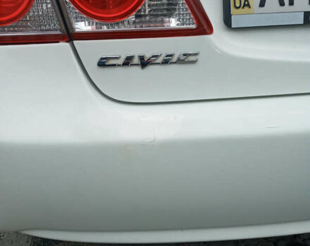 Белый Хонда Цивик, объемом двигателя 1.8 л и пробегом 224 тыс. км за 6100 $, фото 7 на Automoto.ua