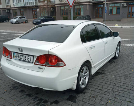 Белый Хонда Цивик, объемом двигателя 1.8 л и пробегом 224 тыс. км за 6100 $, фото 4 на Automoto.ua