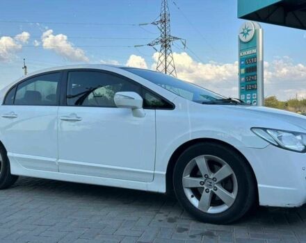 Белый Хонда Цивик, объемом двигателя 1.8 л и пробегом 259 тыс. км за 6300 $, фото 2 на Automoto.ua