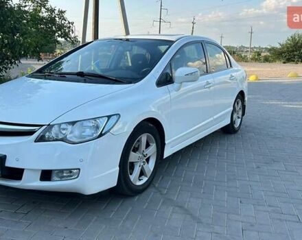 Белый Хонда Цивик, объемом двигателя 1.8 л и пробегом 259 тыс. км за 6300 $, фото 1 на Automoto.ua