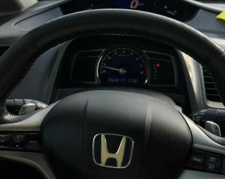 Белый Хонда Цивик, объемом двигателя 1.8 л и пробегом 259 тыс. км за 6300 $, фото 10 на Automoto.ua