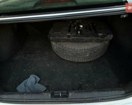 Белый Хонда Цивик, объемом двигателя 1.8 л и пробегом 259 тыс. км за 6300 $, фото 11 на Automoto.ua