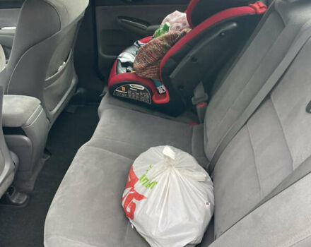 Белый Хонда Цивик, объемом двигателя 1.3 л и пробегом 260 тыс. км за 7500 $, фото 12 на Automoto.ua