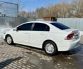 Белый Хонда Цивик, объемом двигателя 1.3 л и пробегом 350 тыс. км за 6000 $, фото 1 на Automoto.ua