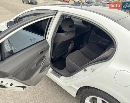 Белый Хонда Цивик, объемом двигателя 1.8 л и пробегом 236 тыс. км за 7000 $, фото 30 на Automoto.ua