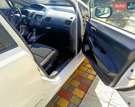 Білий Хонда Сівік, об'ємом двигуна 1.34 л та пробігом 138 тис. км за 7800 $, фото 11 на Automoto.ua