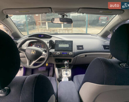 Белый Хонда Цивик, объемом двигателя 1.34 л и пробегом 206 тыс. км за 5950 $, фото 10 на Automoto.ua