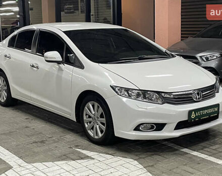 Белый Хонда Цивик, объемом двигателя 1.8 л и пробегом 233 тыс. км за 7999 $, фото 4 на Automoto.ua