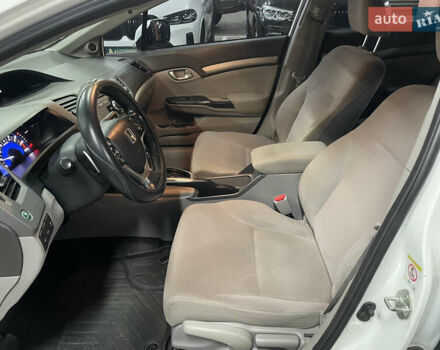 Белый Хонда Цивик, объемом двигателя 1.8 л и пробегом 233 тыс. км за 7999 $, фото 17 на Automoto.ua