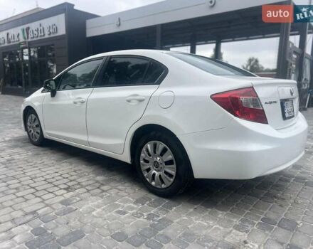 Белый Хонда Цивик, объемом двигателя 1.8 л и пробегом 300 тыс. км за 6999 $, фото 1 на Automoto.ua