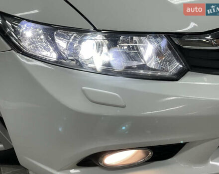 Белый Хонда Цивик, объемом двигателя 1.8 л и пробегом 233 тыс. км за 7999 $, фото 1 на Automoto.ua