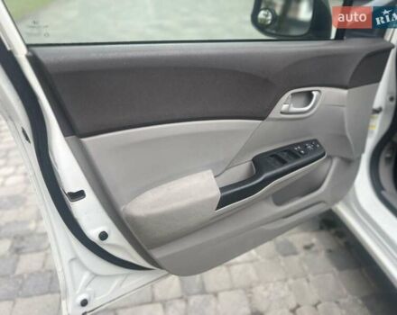 Белый Хонда Цивик, объемом двигателя 1.8 л и пробегом 300 тыс. км за 6999 $, фото 21 на Automoto.ua