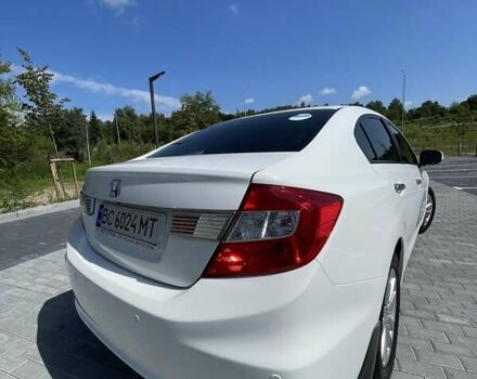 Белый Хонда Цивик, объемом двигателя 1.8 л и пробегом 127 тыс. км за 13500 $, фото 10 на Automoto.ua